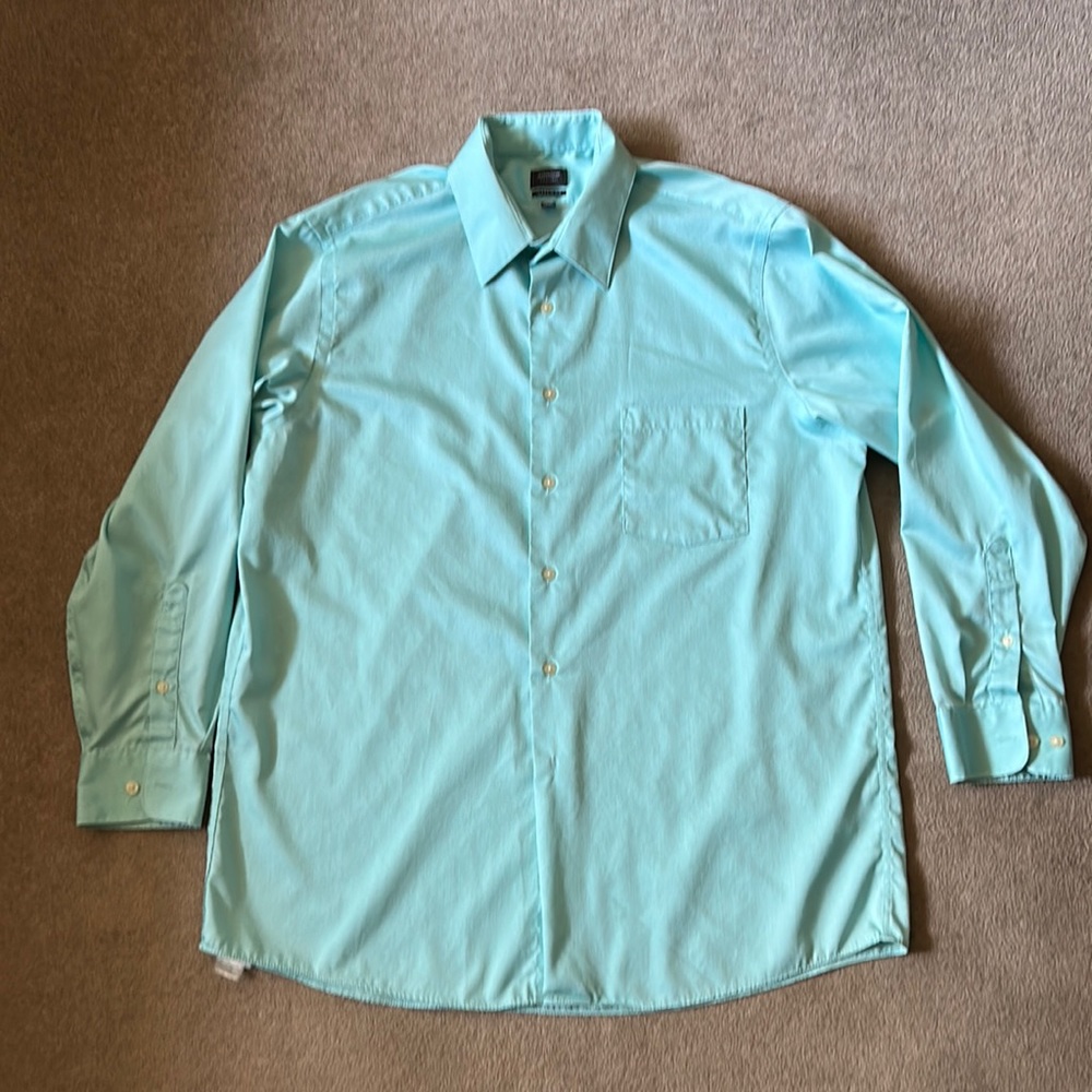 Men’s Arrow Long Sleeve Button Up No-Iron Dress Shirt